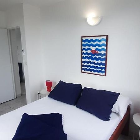 Habitation Bellevue Apartment เลอโวแกล็ง ภายนอก รูปภาพ