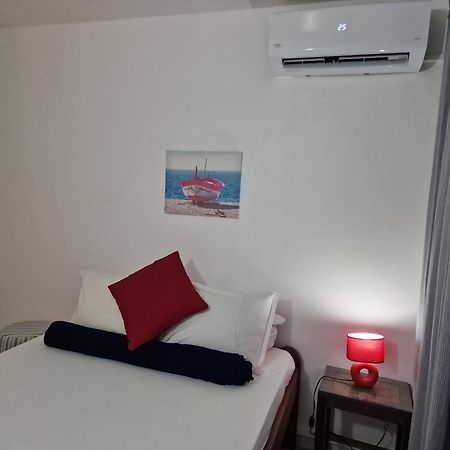 Habitation Bellevue Apartment เลอโวแกล็ง ภายนอก รูปภาพ