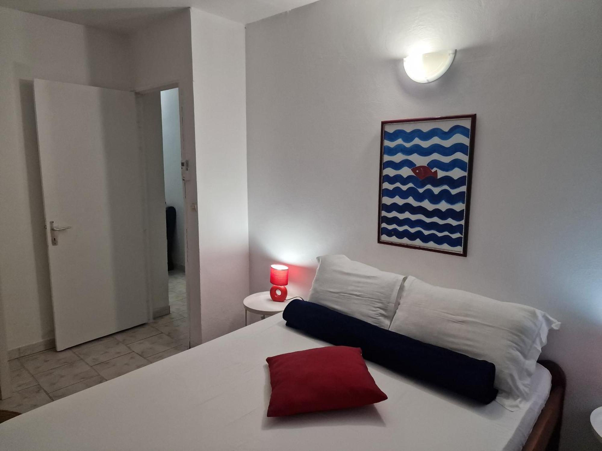 Habitation Bellevue Apartment เลอโวแกล็ง ภายนอก รูปภาพ