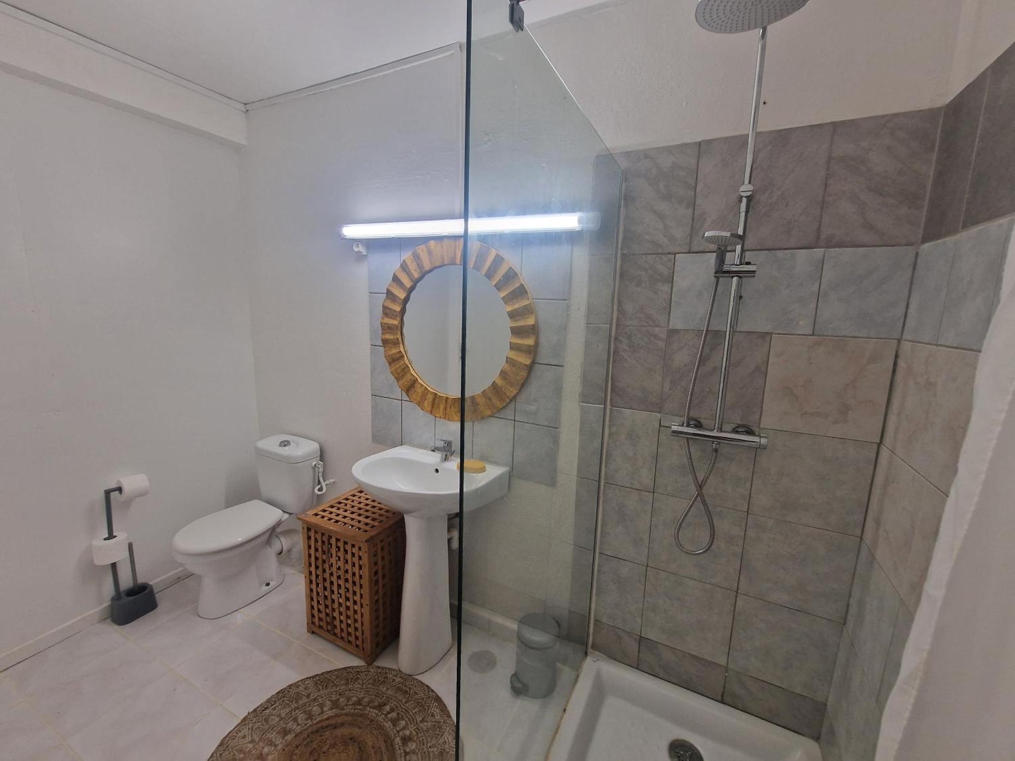 Habitation Bellevue Apartment เลอโวแกล็ง ภายนอก รูปภาพ